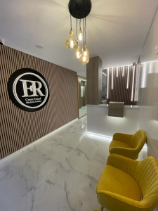 Recepción de la Clínica Dental Edgar Romero en Sabadell. Recepción de la Clínica Dental Edgar Romero en Sabadell.
